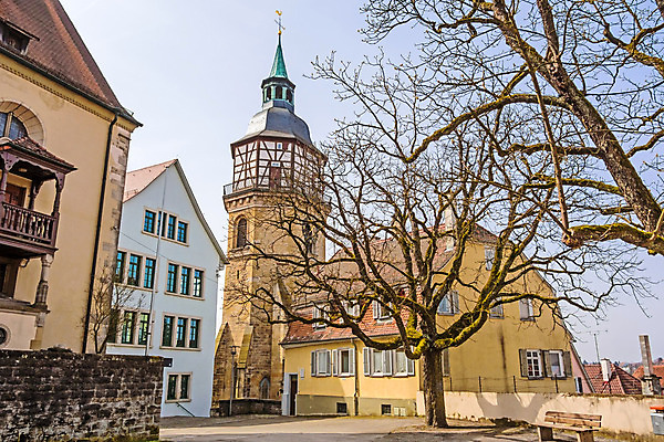 포토 JPG 해외이미지 종교 여행 독일 사람없음 건물 교회 탑 도시 센터 중세 역사 시장 시력 뼈대 남쪽 시청 구시가지 해외202004 해외포토 건축물 유럽 종교건축 방향 관공서 파일형식 이미지허브