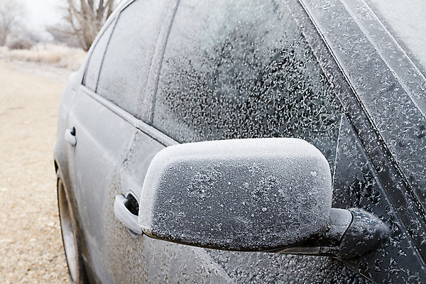 포토 JPG 해외이미지 외관 계절 여행 겨울 창문 자동차 유리 날씨 안전 사람없음 야외 환경 냉동 얼음 거울 운전 추위 흰색 눈송이 위험 시원함 12월 서리 온도 1월 자동 눈내림 해외202004 해외포토 자연요소 육상교통 컬러 컨셉 모션 재질 눈_날씨 날짜 파일형식 이미지허브