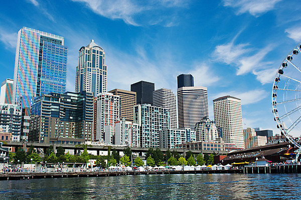 포토 JPG 해외이미지 구름 건축양식 하늘 풍경 사람없음 야외 건물 물 도시풍경 항구 고층빌딩 도시 만 큼 포트 타운 스카이라인 시애틀 워싱턴 해외202004 해외포토 자연요소 건축물 건축 교통시설 빌딩 미국 크기 파일형식 이미지허브