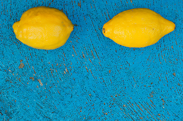 포토 JPG 해외이미지 디자인 배너 포스터 백그라운드 채소 과일 벽지 표면 마늘 미술 사람없음 파란색 빛 노란색 우주 수확 흰색 시골 거친 레몬 질감 복고 스크래치 내추럴 옛날 터키석 해외202004 해외포토 컬러 농업 문화예술 보석 파일형식 이미지허브