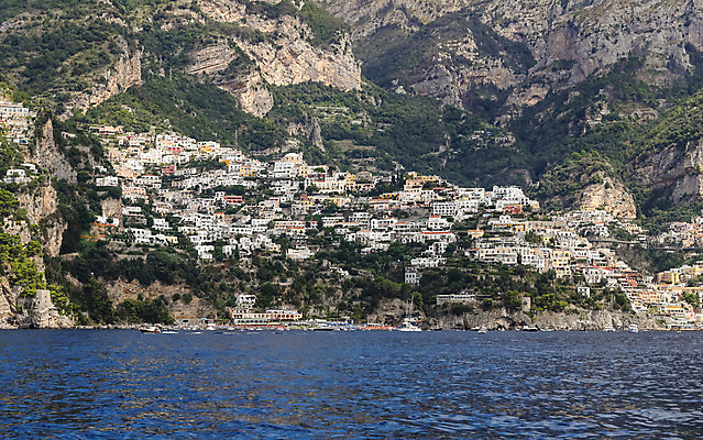 포토 JPG 해외이미지 유럽 바다 여행 건축양식 휴가 풍경 사람없음 여름 컬러풀 마을 이탈리아 지중해 타운 나폴리 해외202004 해외포토 계절 건축 나라 컬러 도시 파일형식 이미지허브