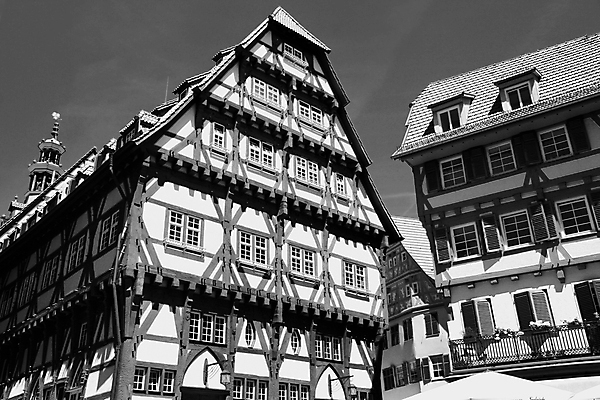 포토 JPG 해외이미지 유럽 문화 여행 건축양식 창문 거리 주택 독일 사람없음 건물 목재 도시풍경 발코니 도시 센터 중세 역사 타일 정사각형 타운 리빙 관심 르네상스 옛날 바이에른 해외202004 해외포토 도형 나무 건축물 건축 나라 재료 풍경 파일형식 이미지허브