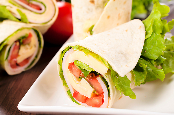 포토 JPG 해외이미지 접시 음식 잎 부분 오이 치즈 멕시코 패스트푸드 샌드위치 건강 육류 옥수수 요리 사람없음 초록색 텔레비전 식사 저녁식사 치킨 샐러드 덮개 신선 정크푸드 상추 매움 슬라이스 롤 베이컨 마요네즈 점심식사 시저샐러드 해외202004 해외포토 식물 식기 컬러 북아메리카 채소 식재료 유제품 곡류 돼지고기 전자제품 뚜껑 소스_음식 맛 인스턴트 닭고기요리 파일형식 이미지허브