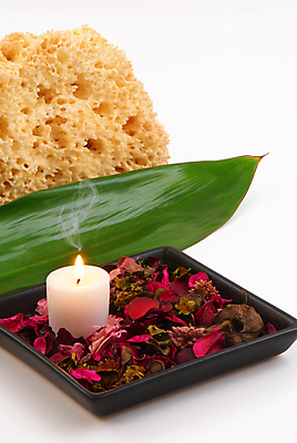 포토 JPG 해외이미지 1 전통 라이프스타일 웰빙 꽃잎 꽃 컨셉 자연 휴식 건강 사람없음 치료 장식 초록색 약 검은색 스파 화목 침묵 신선 고급 매끈함 싱글 닦기 아로마테라피 테라피 스펀지 해외202004 해외포토 식물 컬러 의학 모션 생활 뷰티 소리 감각 생태계 파일형식 이미지허브