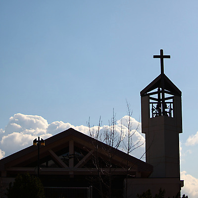 포토 JPG 해외이미지 나무 구름 실루엣 유럽 기독교 종교 십자가 크리스마스 건축양식 하늘 휴가 부활절 사랑 풍경 사람없음 야외 목재 파란색 빛 반사 교회 평화 금속 성경 페인트 이탈리아 안개 흰색 기도 직물 도시 예수 왕 신성 타운 천국 숭배 신앙심 옛날 해외202004 해외포토 자연요소 식물 기념일 건축 감정 나라 컬러 컨셉 재료 종교용품 종교건축 재질 날씨 촬영기법 건물 신_종교 파일형식 이미지허브