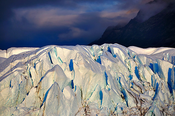 포토 JPG 해외이미지 구름 생각 패턴 추상 산 사람없음 파란색 빛 반사 얼음 추위 흰색 비교 빙하 흐림 알래스카 빛망울 고체 지질학 혼란 화강암 해외202004 해외포토 자연요소 교육 컬러 컨셉 무늬 날씨 미국 암석 파일형식 이미지허브