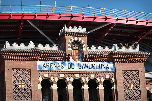 포토 JPG 해외이미지 유럽 벽 여행 백그라운드 컨셉 건축양식 미술 사람없음 건물 그래픽 도시 이름 역사 스페인 편지 지중해 심볼 묘사 사인 황소 신호 싸움 광장 타운 바르셀로나 스페인어 옛날 투우장 해외202004 해외포토 건축물 건축 나라 바다 모션 문화예술 소 투우 파일형식 이미지허브