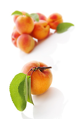 포토 JPG 해외이미지 스튜디오촬영 음식 백그라운드 잎 농업 오렌지 자연 건강 사람없음 세로 컬러풀 활발 흰색 신선 달콤 맛 유기농 날것 건강식 내추럴 강렬 고립 살구 숙성 채식주의자 많음 비건 해외202004 해외포토 식물 웰빙 산업 컬러 컨셉 과일 실내 생태계 채식 파일형식 이미지허브