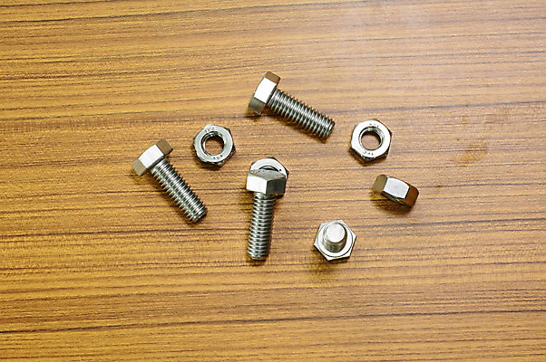 포토 JPG 해외이미지 산업 백그라운드 사람없음 목재 머리 쌓기 금속 견과류 흰색 공구 나사 실 질감 볼트 육각형 공학 고립 철강 하드웨어 해외202004 해외포토 도형 나무 교육 컬러 재료 모션 재질 신체부위 컴퓨터 도구 파일형식 이미지허브