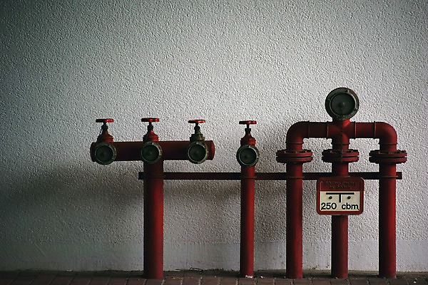 포토 JPG 해외이미지 벽 사람없음 건물 빨간색 청소 묘사 사인 질감 먼지 엘리먼트 해외202004 해외포토 건축물 컬러 파일형식 이미지허브