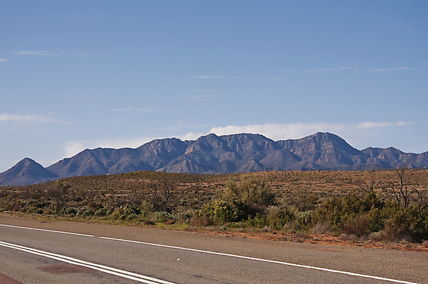 포토 JPG 해외이미지 모래 여행 자연 건조 풍경 사람없음 야외 빨간색 컬러풀 사막 뜨거움 호주 땅 영토 남쪽 내추럴 오지 해외202004 해외포토 컬러 오세아니아 방향 생태계 파일형식 이미지허브