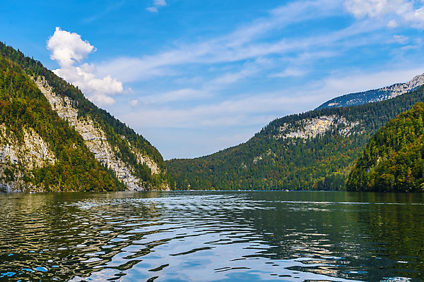 포토 JPG 해외이미지 공원 호수 여행 하늘색 자연 하늘 산 파노라마 풍경 사람없음 초록색 물 여름 파란색 햇빛 반사 환경 계곡 맑음 침묵 등산 거울 오스트리아 숲 스위스 빙하 알프스 산악지대 생태학 웅장함 전국 절정 정확 해외202004 해외포토 자연요소 계절 공공시설 교육 유럽 컬러 컨셉 날씨 촬영기법 태양 소리 트래킹 생태계 파일형식 이미지허브
