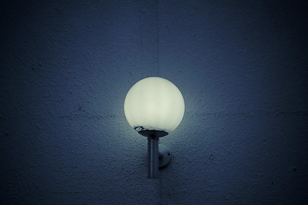 포토 JPG 해외이미지 1 디자인 백그라운드 오렌지 전구 건축양식 유리 추상 따뜻함 서기 사람없음 장식 빛 반사 노란색 지구본 검은색 어둠 힘 장비 에너지 램프 원형 오브젝트 사인 싱글 복고 고립 스타일 해외202004 해외포토 도형 건축 컬러 무늬 과일 모션 재질 조명 파일형식 이미지허브