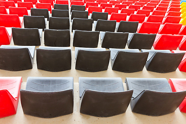 포토 JPG 해외이미지 스포츠 의자 부분 서기 앉기 이벤트 사람없음 야외 빨간색 숫자 검은색 축구 경기장 게임 플라스틱 콜로세움 줄서기 해외202004 해외포토 문자 컬러 가구 스포츠시설 모션 재질 놀이 구기 로마 파일형식 이미지허브