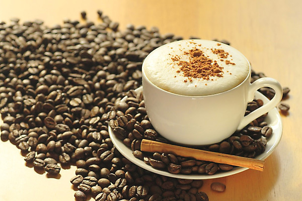 포토 JPG 해외이미지 커피 음료 백그라운드 콩 씨앗 사람없음 컵 갈색 검은색 어둠 이탈리아 거품 카페 우유 머그컵 흰색 뜨거움 막대기 아침식사 굽기 카푸치노 에스프레소 시나몬 카페인 해외202004 해외포토 식물 식기 유럽 컬러 유제품 곡류 상점 식사 구이 파일형식 이미지허브