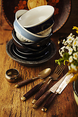 포토 JPG 해외이미지 식기 접시 디자인 음식 백그라운드 포크 탁자 휴가 사람없음 목재 장식 세트 갈색 금속 주방 식당 숟가락 식사 저녁식사 장비 수확 골동품 흰색 기구 공구 시골 축하 칼 아침식사 은색 오브젝트 서비스 질감 냅킨 복고 설정 점심식사 그런지 옛날 카피스페이스 해외202004 해외포토 나무 컬러 가구 컨셉 농업 재료 재질 수저 상점 공백 도구 파일형식 이미지허브