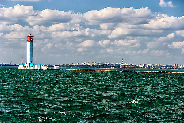 포토 JPG 해외이미지 유럽 바다 여행 갈매기 조류 하늘 등대 항해 파노라마 사람없음 야외 물 파란색 빛 항구 수확 흰색 만 역사 지중해 시작 방파제 상업 포트 네비게이션 방법 옛날 우크라이나 해외202004 해외포토 자연요소 동물 공공시설 나라 컬러 농업 배_교통 교통시설 촬영기법 파일형식 이미지허브