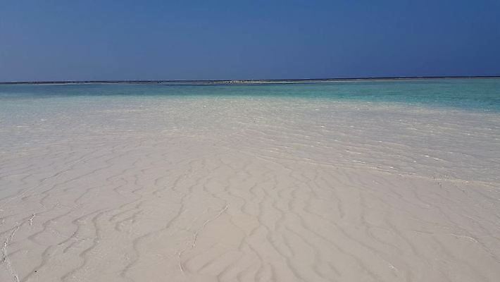 포토 JPG 해외이미지 모래 바다 섬 여행 백그라운드 자연 하늘 휴가 휴식 따뜻함 풍경 사람없음 야외 물 여름 파란색 모래사장 태양 평화 맑음 흰색 석호 몰디브 이국적 터키석 파라다이스 수평선 해외202004 해외포토 자연요소 계절 아시아 컬러 컨셉 날씨 보석 생태계 파일형식 이미지허브