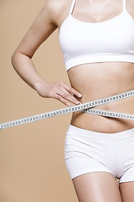 포토 JPG 스튜디오촬영 우먼라이프 여자 다이어트 실내 줄자 한명 서기 들기 상반신 20대 성인 앞모습 뷰티 한국인 탱크톱 허리 측정 허리둘레 의료성형뷰티 여자만 성인여자한명만 국내포토 1 라이프스타일 뷰포인트 상의 모션 자 건강 사람 동양인 청년 내부 신체부위 둘레 여자한명만 성인여자만 파일형식