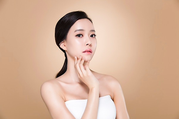 포토 JPG 스튜디오촬영 우먼라이프 여자 실내 한명 서기 손짓 상반신 20대 성인 앞모습 화장 뷰티 깨끗함 한국인 의료성형뷰티 여자만 성인여자한명만 국내포토 1 라이프스타일 뷰포인트 컨셉 모션 사람 동양인 청년 내부 여자한명만 성인여자만 파일형식