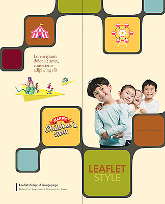 PSD 템플릿 편집 표지디자인 북디자인 출판디자인 기념일 표지 어린이 리플렛 2단접지 북커버 웃음 소녀 소년 팜플렛 여러명 상반신 선물상자 한국인 어린이날 종이비행기 천막 대관람차 기차놀이 이미지템플릿 여자 남자 다수 놀이 표정 선물 사람 동양인 이벤트 상자 놀이기구 종이접기 파일형식