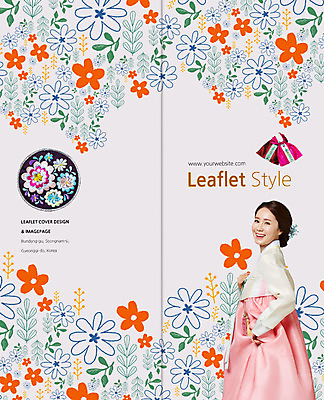 PSD 템플릿 편집 한국전통 표지디자인 북디자인 출판디자인 여자 명절 기념일 표지 꽃 리플렛 2단접지 북커버 복주머니 한명 웃음 팜플렛 상반신 성인 옆모습 30대 한국인 한복 자수 이미지템플릿 식물 1 전통 뷰포인트 전통소품 한국 표정 사람 동양인 이벤트 장년 전통의상 파일형식