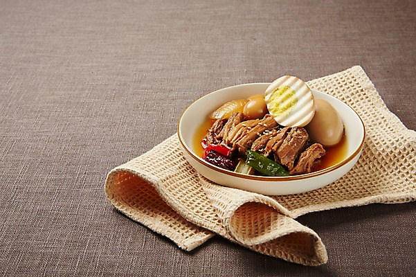 포토 JPG 스튜디오촬영 한식 반찬 실내 사람없음 계란장조림 장조림 쇠고기장조림 집밥 국내포토 음식 내부 조림 파일형식