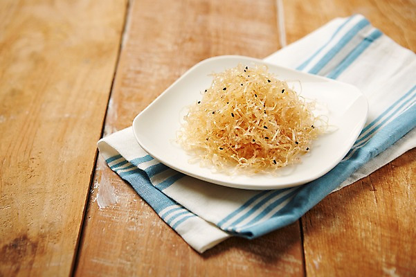 포토 JPG 스튜디오촬영 한식 반찬 실내 사람없음 오징어채 집밥 오징어실채볶음 국내포토 음식 내부 건어물 파일형식