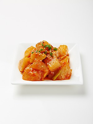 포토 JPG 스튜디오촬영 한식 반찬 실내 사람없음 감자조림 집밥 국내포토 음식 내부 조림 파일형식