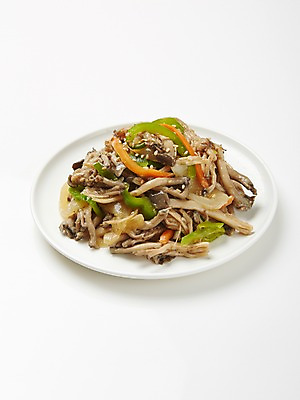포토 JPG 스튜디오촬영 한식 반찬 실내 사람없음 버섯볶음 집밥 국내포토 음식 내부 볶음 파일형식