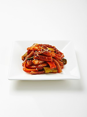 포토 JPG 스튜디오촬영 한식 반찬 실내 사람없음 오징어볶음 집밥 국내포토 음식 내부 볶음 파일형식