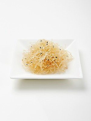 포토 JPG 스튜디오촬영 한식 반찬 실내 사람없음 오징어채 집밥 오징어실채볶음 국내포토 음식 내부 건어물 파일형식