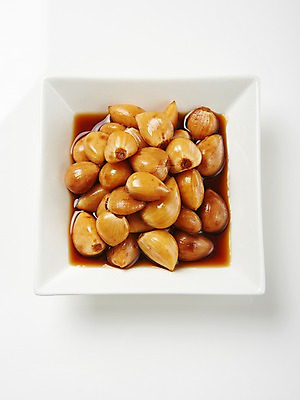 포토 JPG 스튜디오촬영 한식 반찬 실내 사람없음 마늘장아찌 집밥 국내포토 음식 내부 장아찌 파일형식