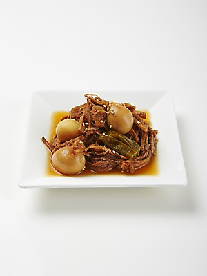 포토 JPG 스튜디오촬영 한식 반찬 실내 사람없음 장조림 메추리알장조림 쇠고기장조림 집밥 국내포토 음식 내부 조림 파일형식