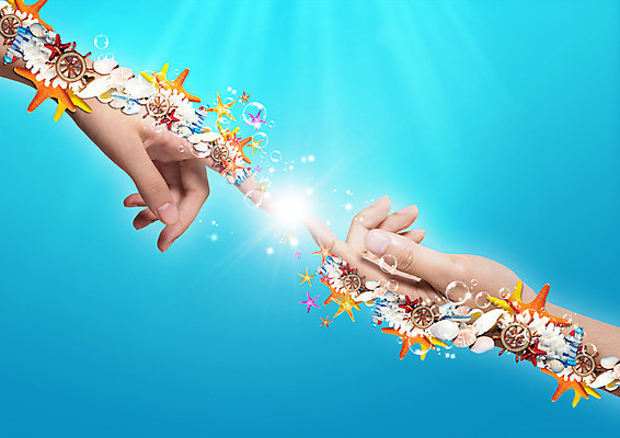 PSD 편집 편집이미지 우먼라이프 손 조개 불가사리 손짓 신체부위 여름 빛 뷰티 물방울 키_배핸들 이미지편집 라이프스타일 계절 모션 어패류 극피동물 사람 핸들 파일형식