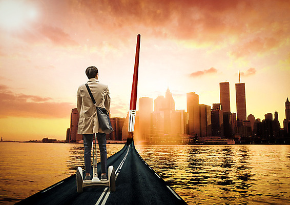 전신 PSD 구름 편집 편집이미지 남자 도로 하늘 한명 서기 빌딩 성인 뒷모습 강 노을 원근감 붓 비즈니스맨 크로스백 스마트모빌리티 전동스쿠터 모빌리티 이미지편집 자연요소 1 길 교통수단 뷰포인트 가방 비즈니스 교통시설 모션 사람 건물 스쿠터 직장인 파일형식