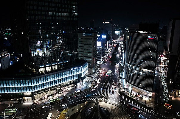 포토 JPG 해외풍경 도로 야경 자동차 빌딩 사람없음 야외 도시풍경 일본 고층빌딩 교차로 나고야 국내포토 해외 아시아 길 육상교통 교통시설 풍경 건물 도시 야간 파일형식 풍경_경치