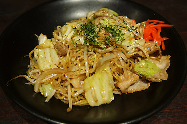 포토 JPG 접시 음식 채소 근접촬영 사람없음 면류 볶음면 일본음식 국내포토 식기 뷰포인트 파일형식