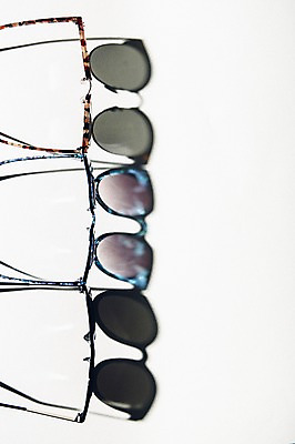 포토 JPG 그림자 사람없음 여름 선글라스 여행용품 국내포토 계절 안경 여행 오브젝트 파일형식