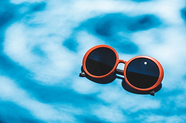 포토 JPG 백그라운드 사람없음 여름 여름휴가 바캉스 선글라스 여행용품 물결무늬 국내포토 계절 안경 물결 여행 무늬 휴가 오브젝트 파일형식 여름_계절