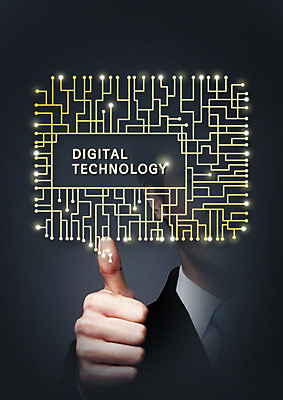 PSD 편집 편집이미지 남자 기술 한명 손짓 상반신 성인 디지털 최고 비즈니스맨 회로판 반도체산업 디지털산업 이미지편집 1 산업 비즈니스 모션 사람 직장인 반도체 파일형식