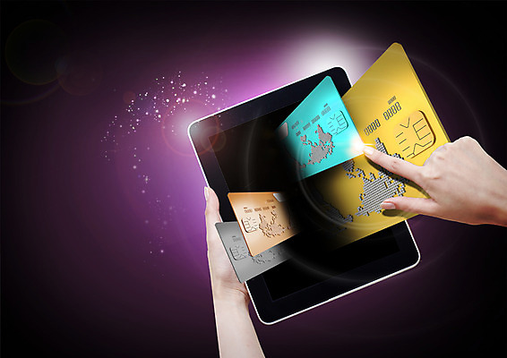 PSD 편집 편집이미지 손 스마트라이프 한명 신체부위 금융 태블릿 터치 신용카드 스마트 결제 e비즈니스 이미지편집 1 라이프스타일 컨셉 비즈니스 사람 경제 전자제품 스마트기기 파일형식