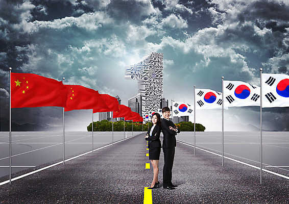 전신 PSD 구름 편집 편집이미지 1 여자 남자 도로 하늘 한국 서기 20대 성인 두명 옆모습 팔짱 중국 원근감 한국인 등맞대기 깃발 비즈니스맨 비즈니스우먼 태극기 오성홍기 국기게양 이미지편집 자연요소 아시아 길 뷰포인트 비즈니스 교통시설 모션 사람 동양인 청년 직장인 국기 파일형식