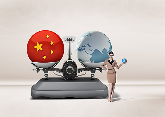 전신 PSD 서양인 편집 편집이미지 여자 별 허리손 저울 한명 서기 들기 20대 성인 지구본 글로벌비즈니스 중국 비즈니스우먼 오성홍기 이미지편집 자연요소 외국인 1 아시아 포즈 비즈니스 모션 사람 청년 글로벌 직장인 국기 파일형식