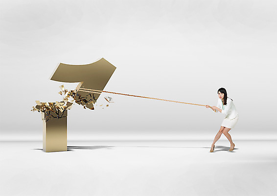 전신 PSD 편집 편집이미지 1 여자 밧줄 한명 서기 20대 성인 손상 한국인 비즈니스우먼 당기기 이미지편집 줄 컨셉 비즈니스 모션 사람 동양인 청년 직장인 파일형식