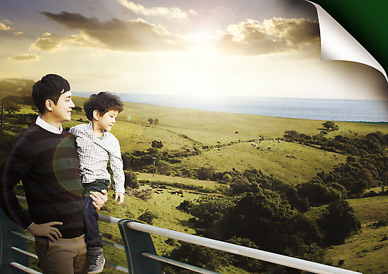 PSD 구름 편집 편집이미지 남자 아들 바다 여행 난간 가족 안기 하늘 가족여행 소년 초원 상반신 성인 두명 옆모습 30대 한국인 아빠 이미지편집 자연요소 어린이 뷰포인트 관계 모션 사람 동양인 장년 파일형식