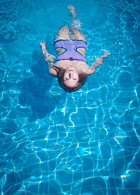 포토 JPG 해외이미지 모델 1 라이프스타일 여자 수영복 스포츠 여행 포즈 자연 휴가 휴식 건강 한명 사람 성인 물 파란색 운동 햇빛 유행 수영 힘 기쁨 꿈 에너지 선탠 휴양지 추적 해외202004 해외포토 자연요소 옷 감정 컬러 컨셉 모션 생활 태양 장소 수상스포츠 생태계 파일형식 이미지허브