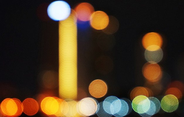 포토 JPG 해외이미지 디자인 조명 사람없음 장식 빨간색 빛 컬러풀 노란색 검은색 축제 어둠 활발 원형 야간 소프트포커스 질감 보케 빛망울 블러 스펙트럼 여의주 유흥 효과 해외202004 해외포토 자연요소 도형 컬러 컨셉 촬영기법 파일형식 이미지허브