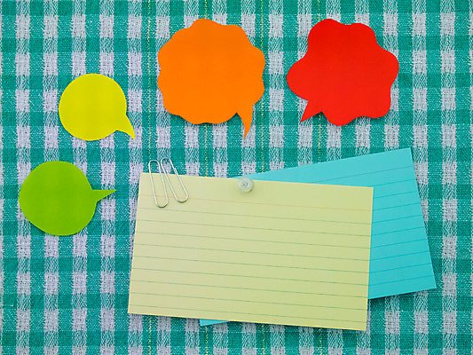 포토 JPG 해외이미지 종이 분홍색 오렌지 통신 프레임 말하기 대화 사람없음 초록색 파란색 단어 컬러풀 노란색 보라색 쪽지 거품 토론 풍선 채팅 해외202004 해외포토 문자 컬러 과일 모션 파일형식 이미지허브