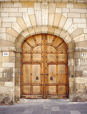 포토 JPG 해외이미지 외관 벽 백그라운드 패턴 건축양식 추상 주택 사람없음 목재 문 역사 스페인 버리기 입장 묘사 수목 이국적 정문 해외202004 해외포토 나무 건축 유럽 무늬 재료 모션 건물 파일형식 이미지허브